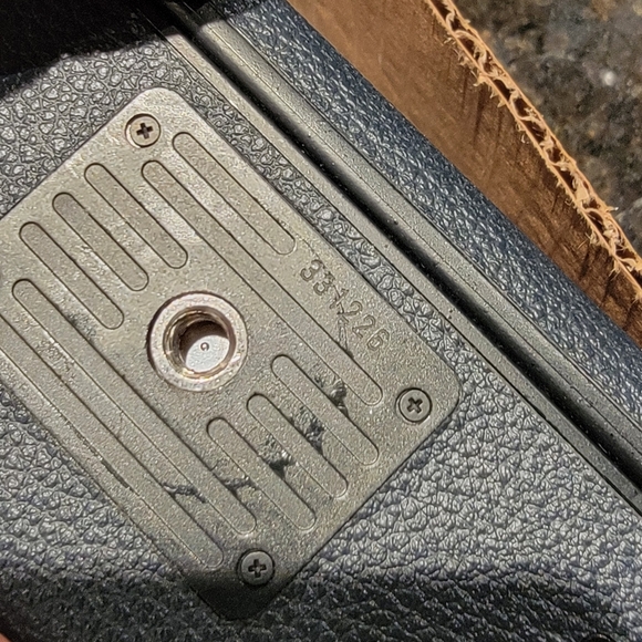 CANON EOS 10D Digital & Canon 28-80mm Lens, Complete - Picture 4 of 17